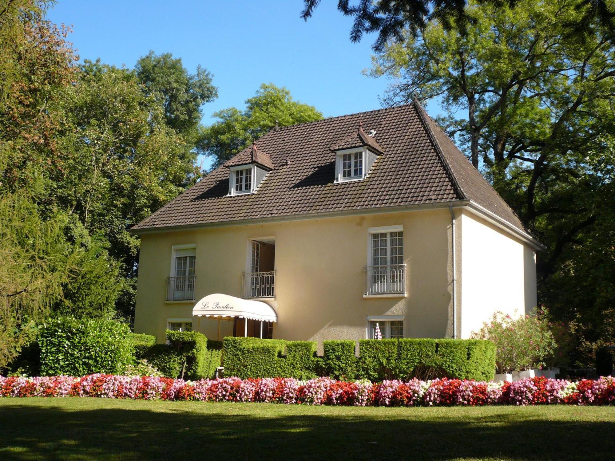 Chateau De Rigny Menthon-Saint-Bernard Exterior photo